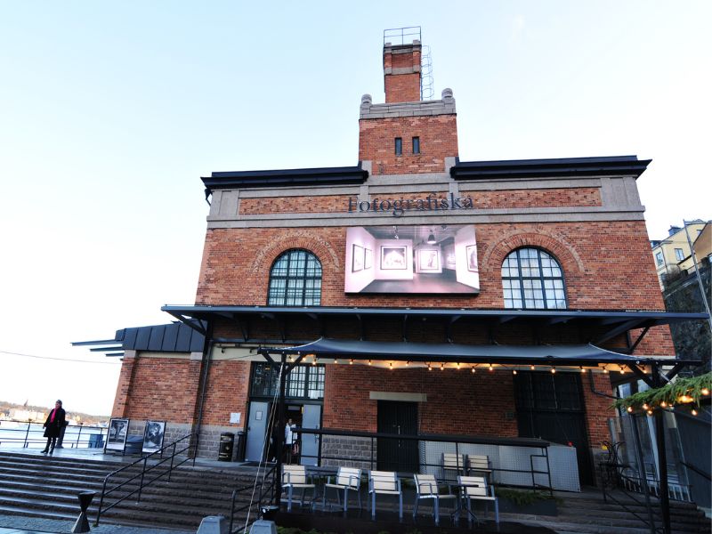 Eingang des Fotografie Museums in Stockholm
