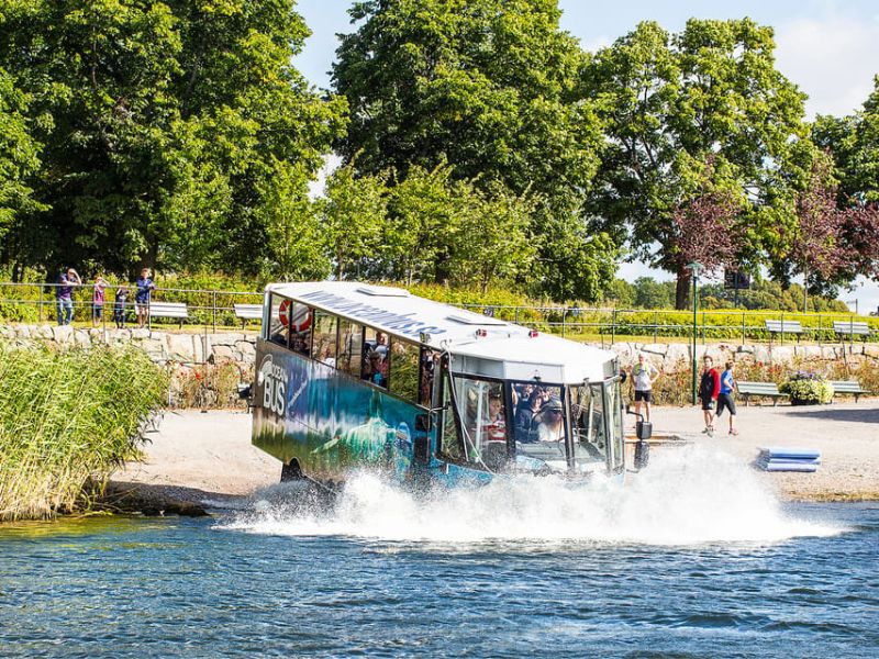 Stockholm Abenteuer Bootsfahrt mit Amphibienbus